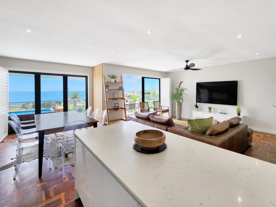 2 Bedroom Property for Sale in Three Anchor Bay Western Cape